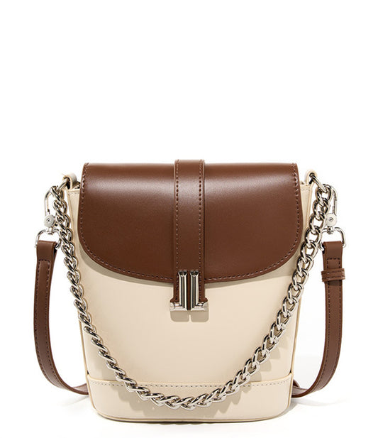 Elegant Leather Bucket Bag with Adjustable Strap