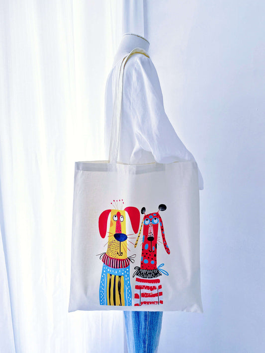 Carrying fresh flowers and baguettes in a lightweight puppy print shopper bag at a Sunday farmers market