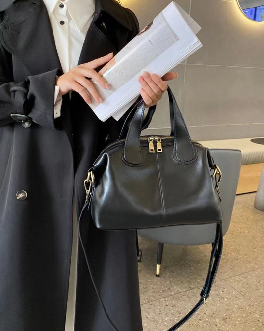 versatile carryall for women