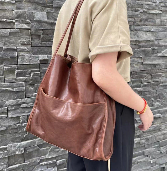 Classy Vintage Style Leather Tote Bag with Magnetic Snap Closure