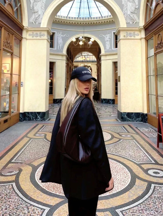 How to Choose the Best Bag for Tall Women