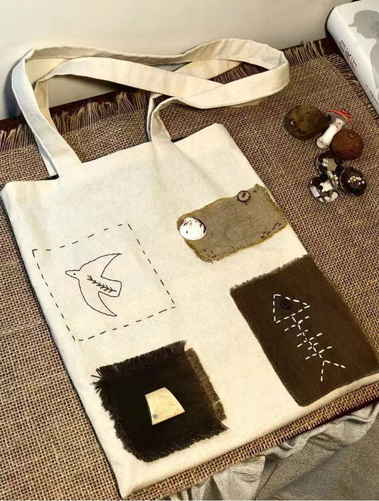 Women’s handmade tote bag, designed with unique craftsmanship for everyday use