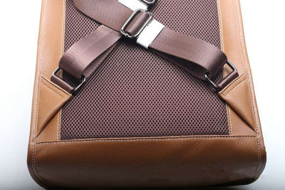 Fashionable Leather Backpack for Urban Lifestyle Woyaza