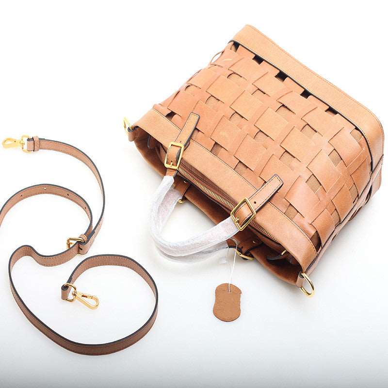 Retro Women's Handmade Leather Shoulder Bag woyaza