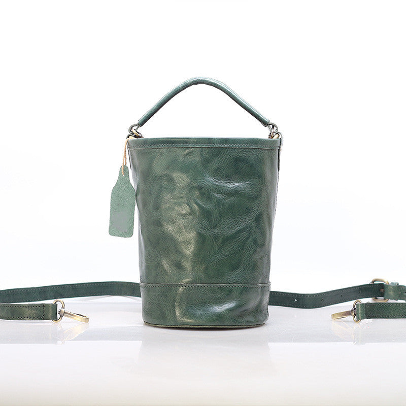 Graceful Leather Trolley Bag woyaza