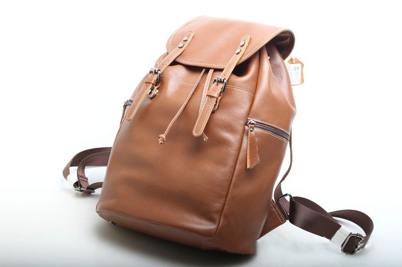 Classic Style Genuine Leather Men's Backpack for Daily Commute Woyaza