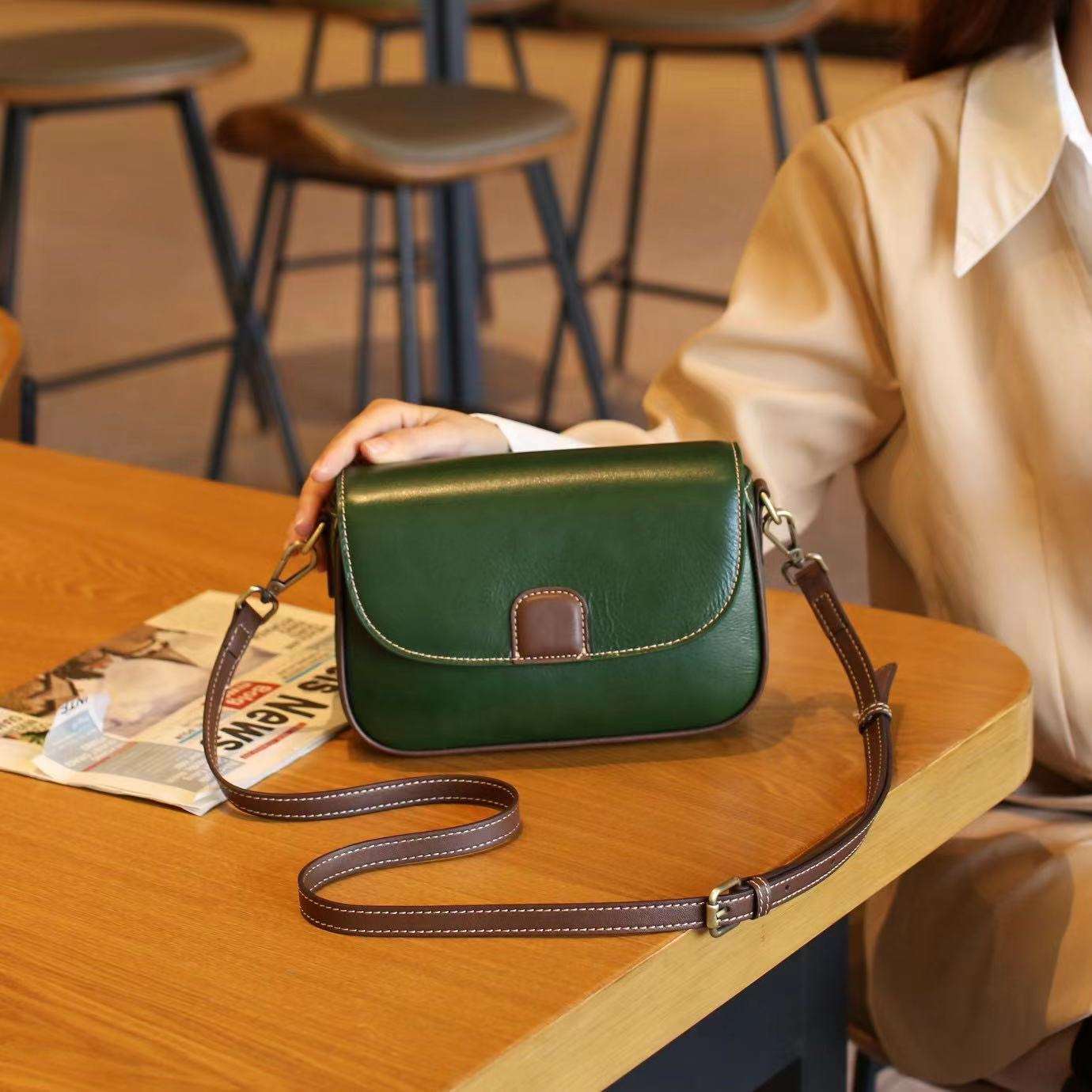 Crossbody Bag Brown woyaza