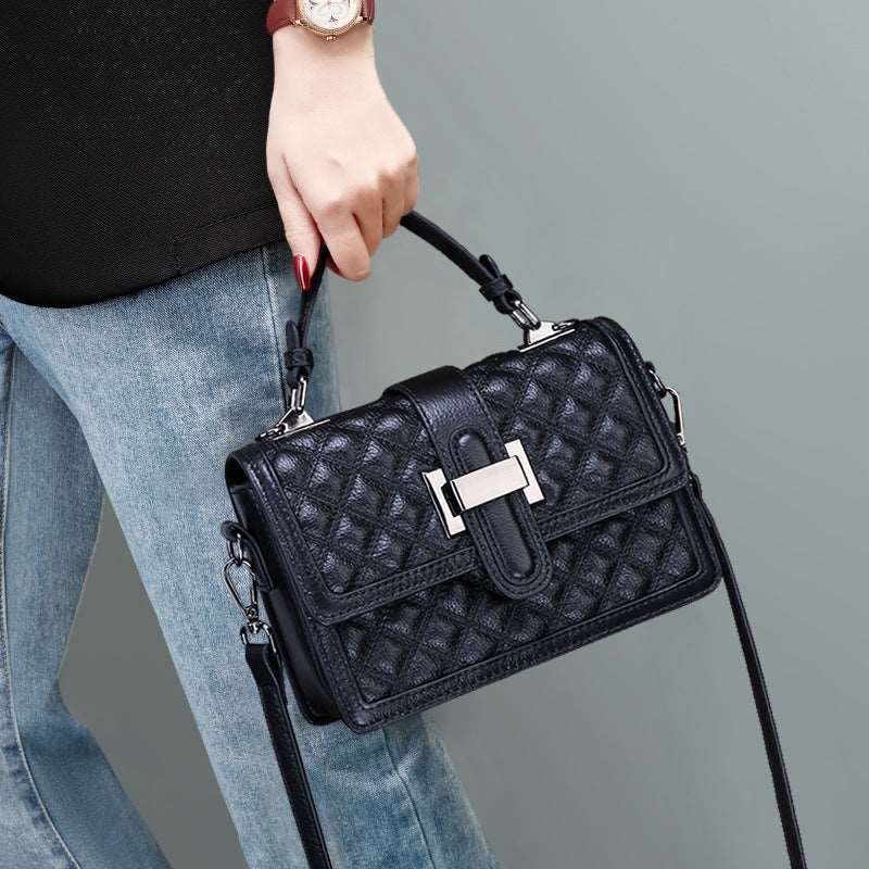 Elegant Ladies Fashion Leather Handbag