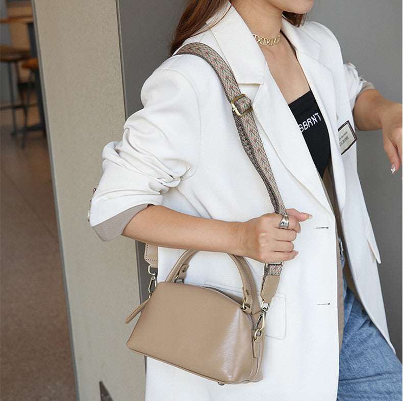 Premium Leather Crossbody Bag for Ladies Woyaza