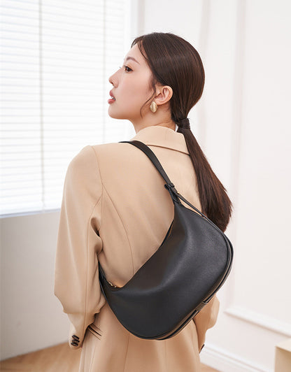 Soft Leather Women's Fashion Messenger Bag woyaza