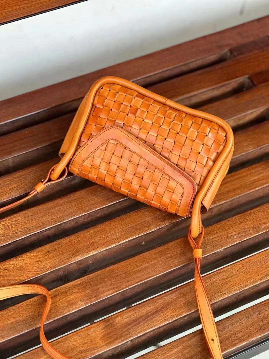 Stylish Genuine Leather Crossbody Purse for Women Woyaza