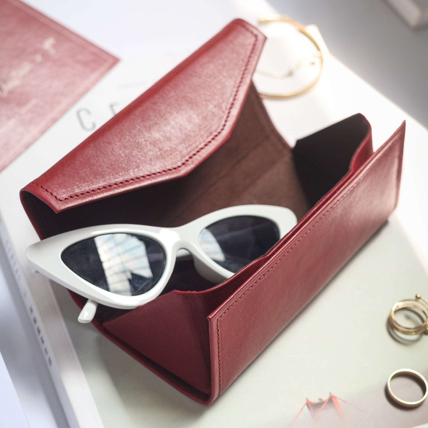 Handcrafted Retro Eyewear Box woyaza