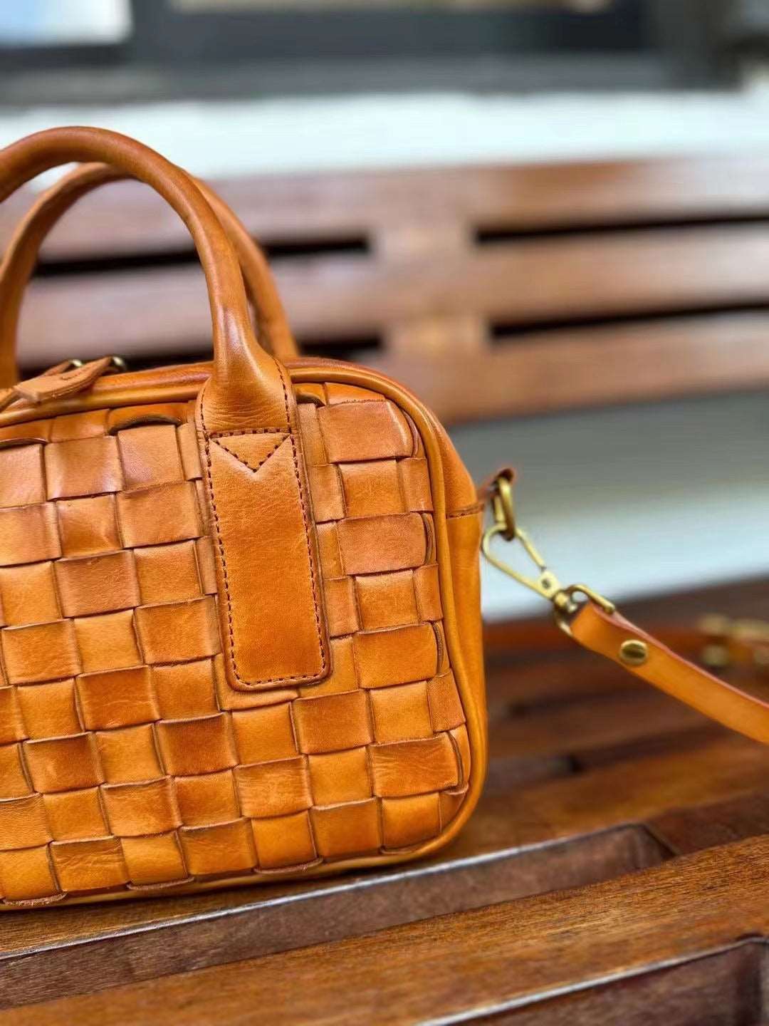 Designer Vintage Leather Satchel Purse Woyaza