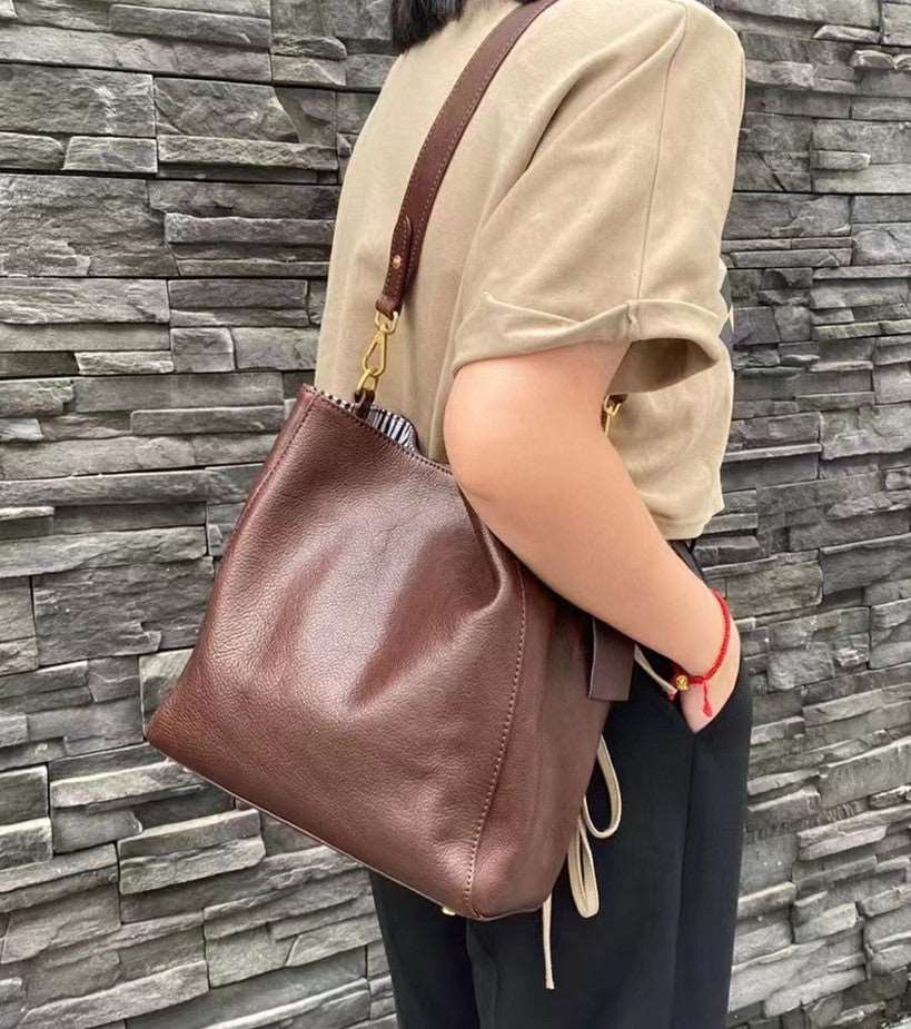 Timeless Vintage Leather Handbag Woyaza