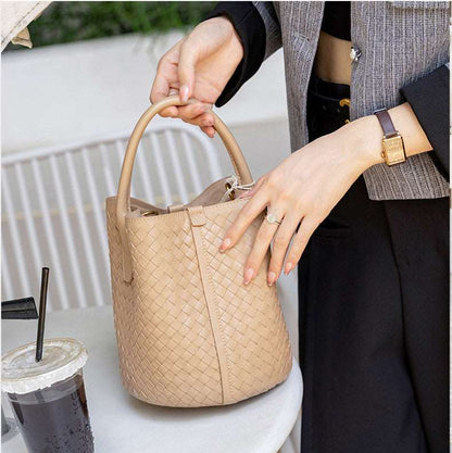 Women's Chic Handwoven Handbag