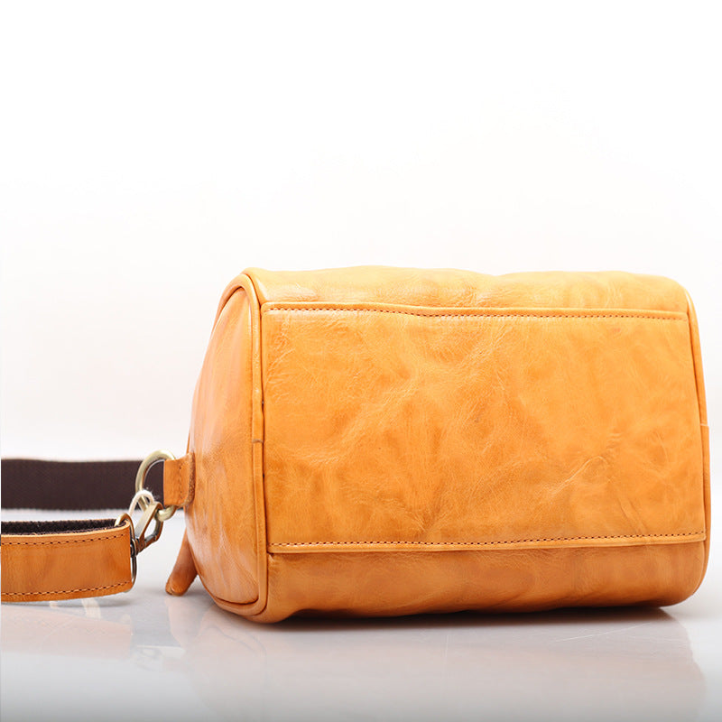Sophisticated Leather Crossbody Bag for Women woyaza