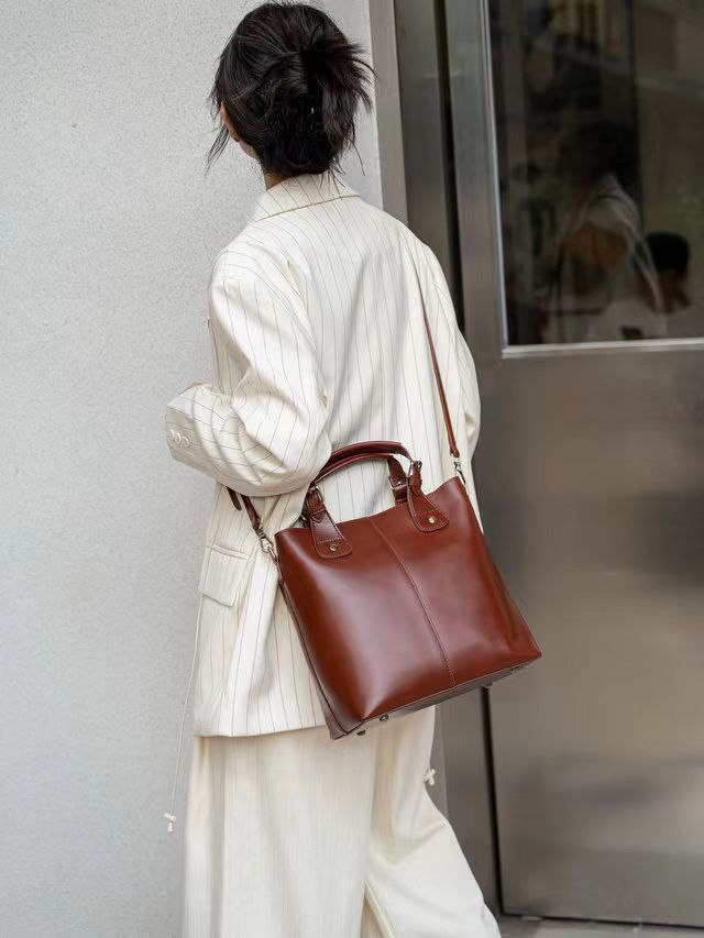 Elegant Women's Crossbody Handbag woyaza