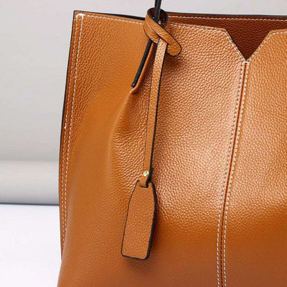 Sophisticated Leather Tote Handbag for Professional Women woyaza