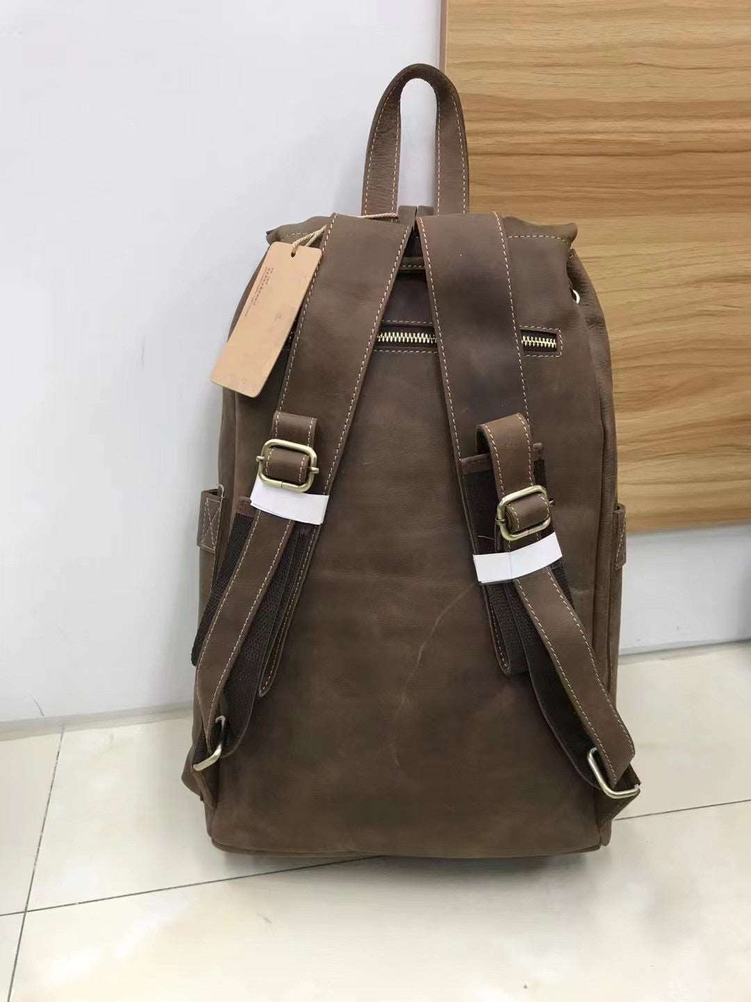 Fashionable Leather Backpack for Men Woyaza