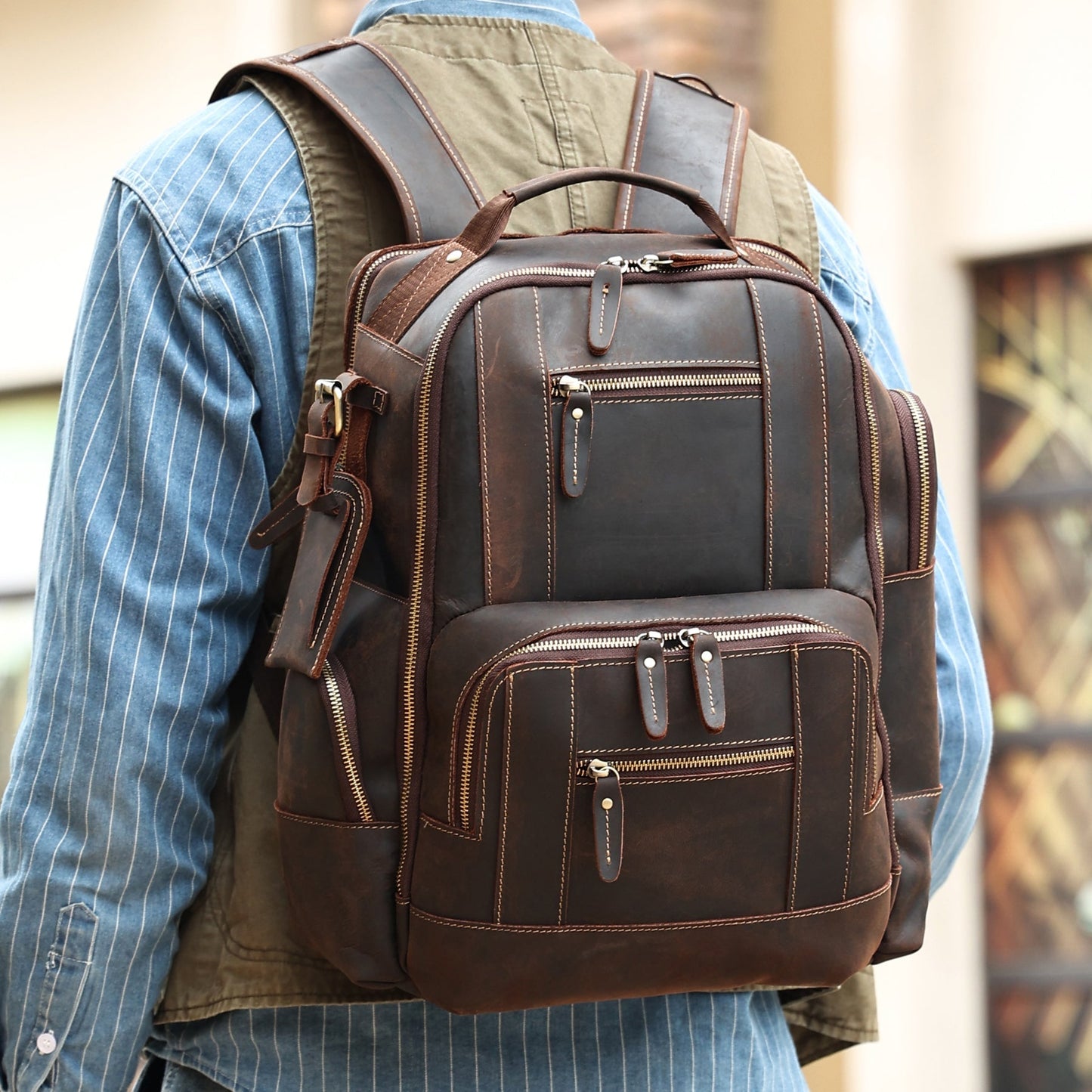 Elegant Leather Daypack featuring Spacious Interior and Organizational Compartments woyaza
