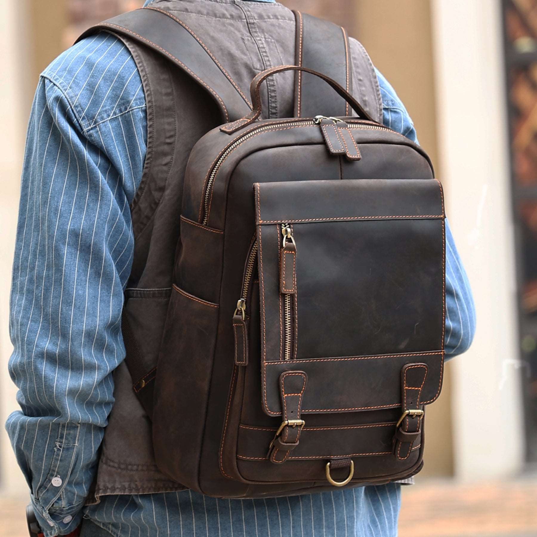 High Capacity Men's Leather Backpack Woyaza
