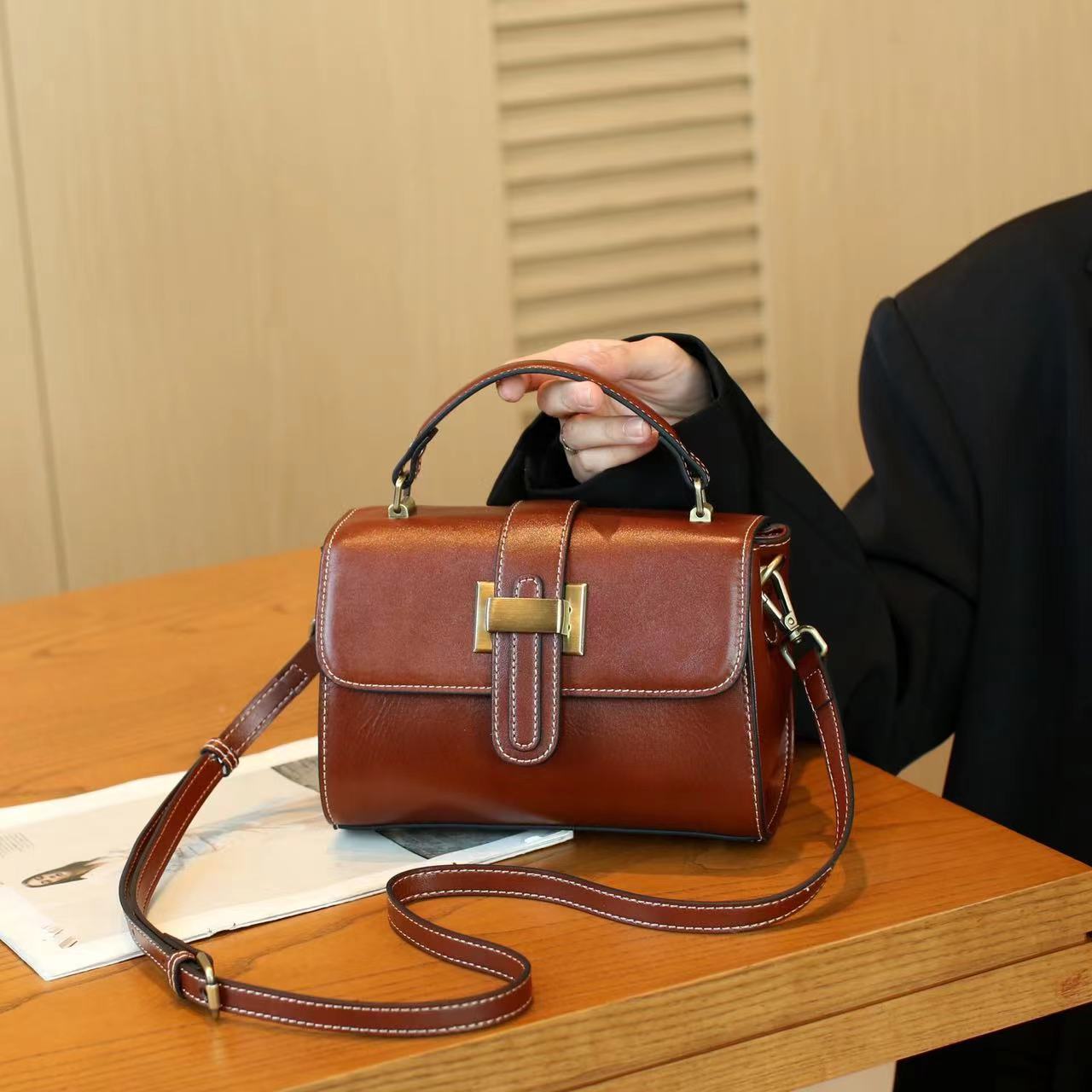 Elegant Leather Women's Shoulder Bag Handbag Crossbody Purse woyaza