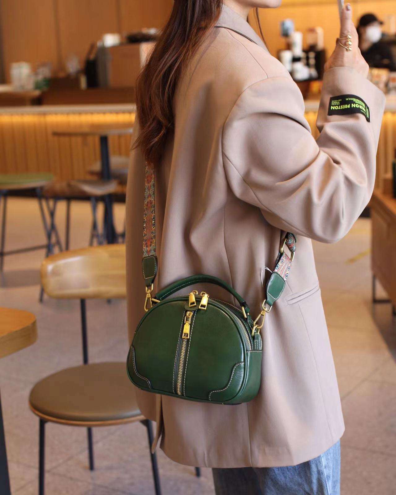 Chic Genuine Leather Ladies Designer Handbag Purse - woyaza