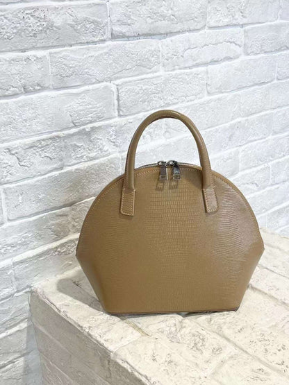 Luxury Clamshell Contoured Leather Tote Bag Woyaza