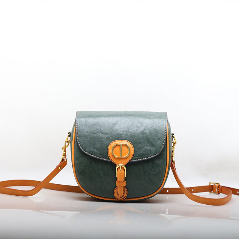 Distinctive Retro Leather Crossbody Purse woyaza