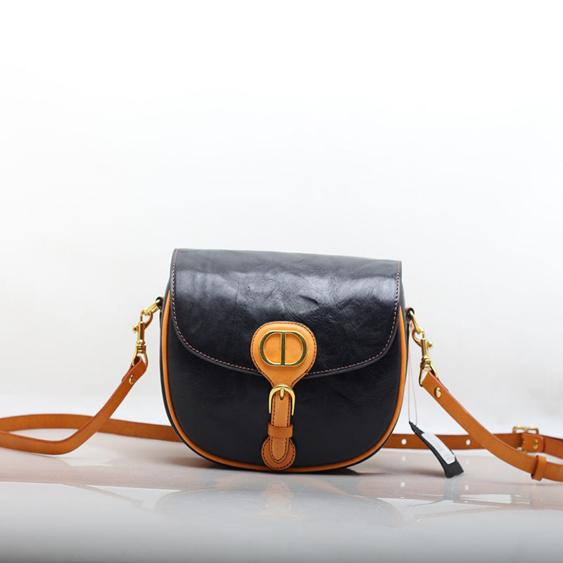 Luxurious Genuine Leather Saddle Purse woyaza