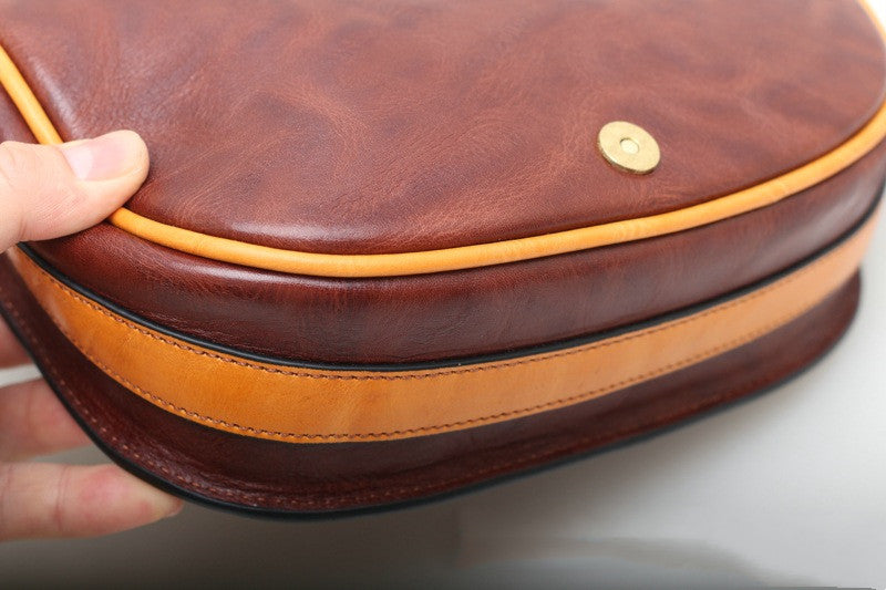 Fashionable Genuine Leather Saddle Bag woyaza