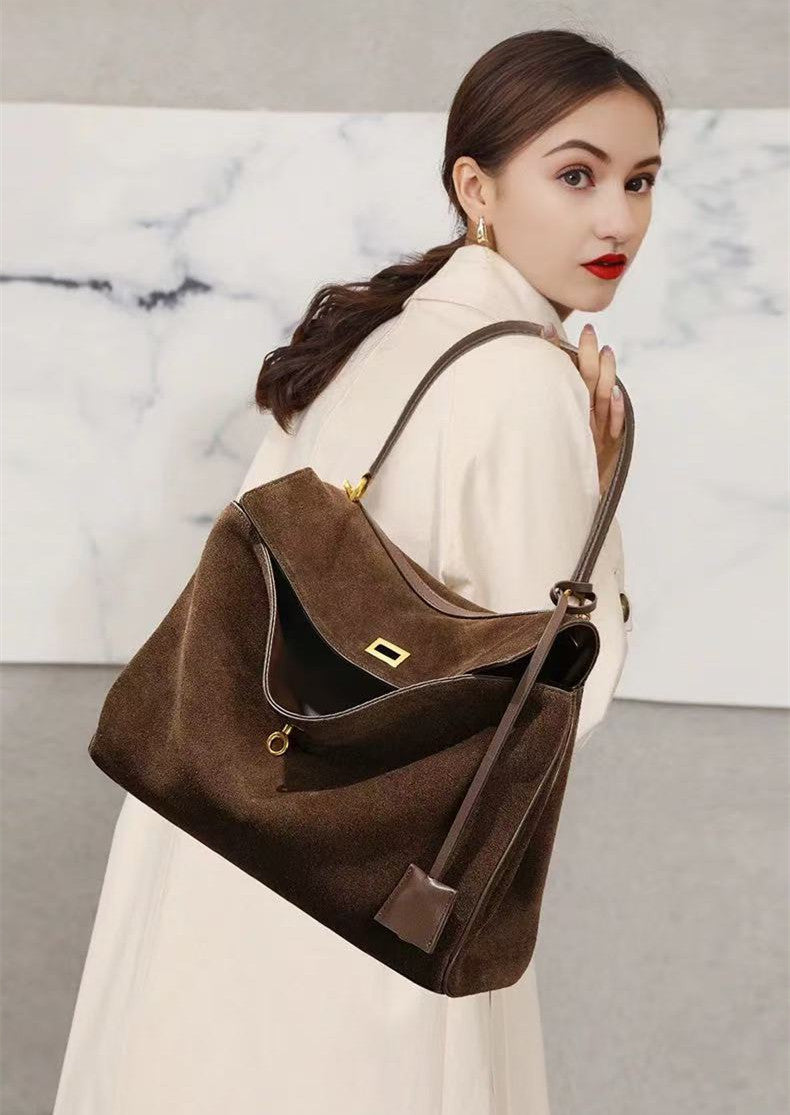 Fashionable Soft Leather Tote Bag With Comfortable Shoulder Strap For Work And Travel