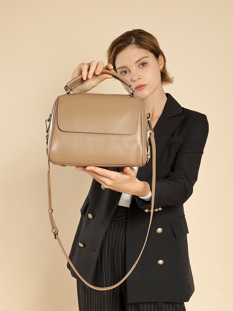 Fashionable Handheld Leather Bag for Women