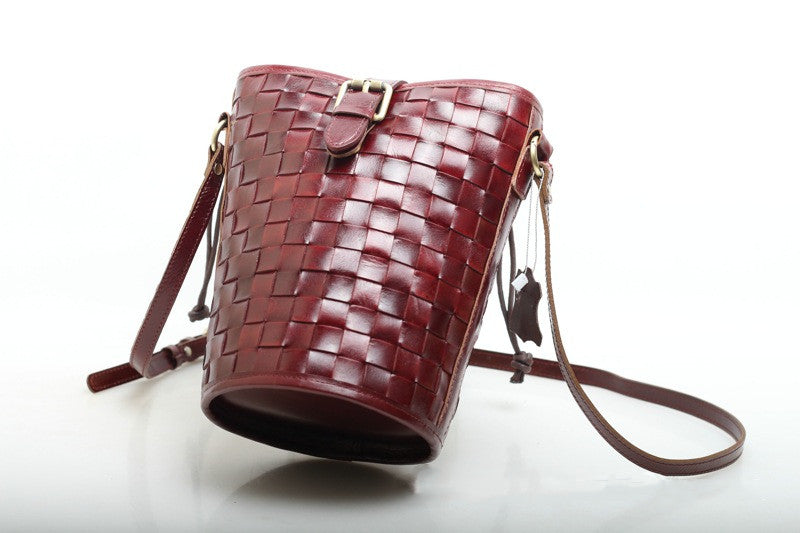 Retro Style Handwoven Leather Barrel Bag Woyaza