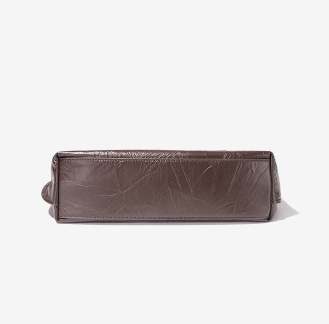 Vintage-Inspired Leather Crossbody Bag Woyaza