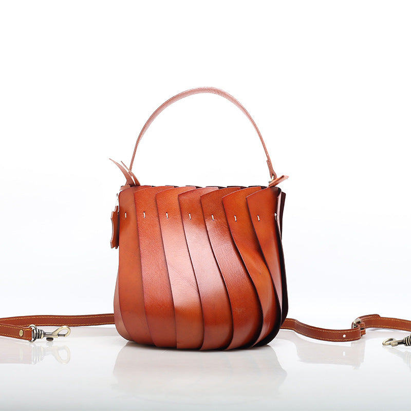 Handmade Elegant Barrel Shoulder Bag Woyaza