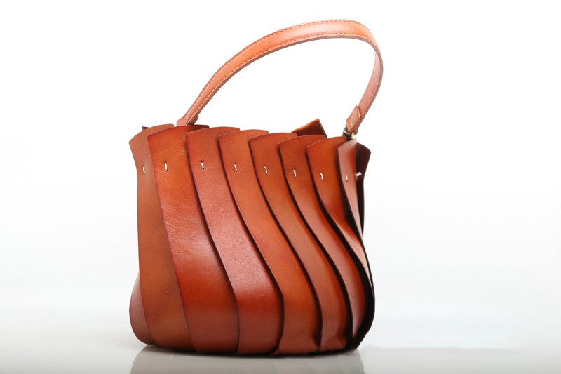 Handmade Classic Barrel Handbag Woyaza
