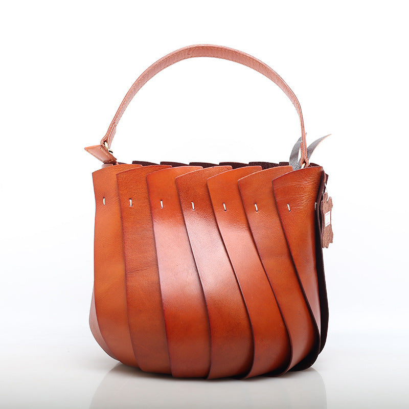 Elegant Retro Handcrafted Barrel Satchel Woyaza