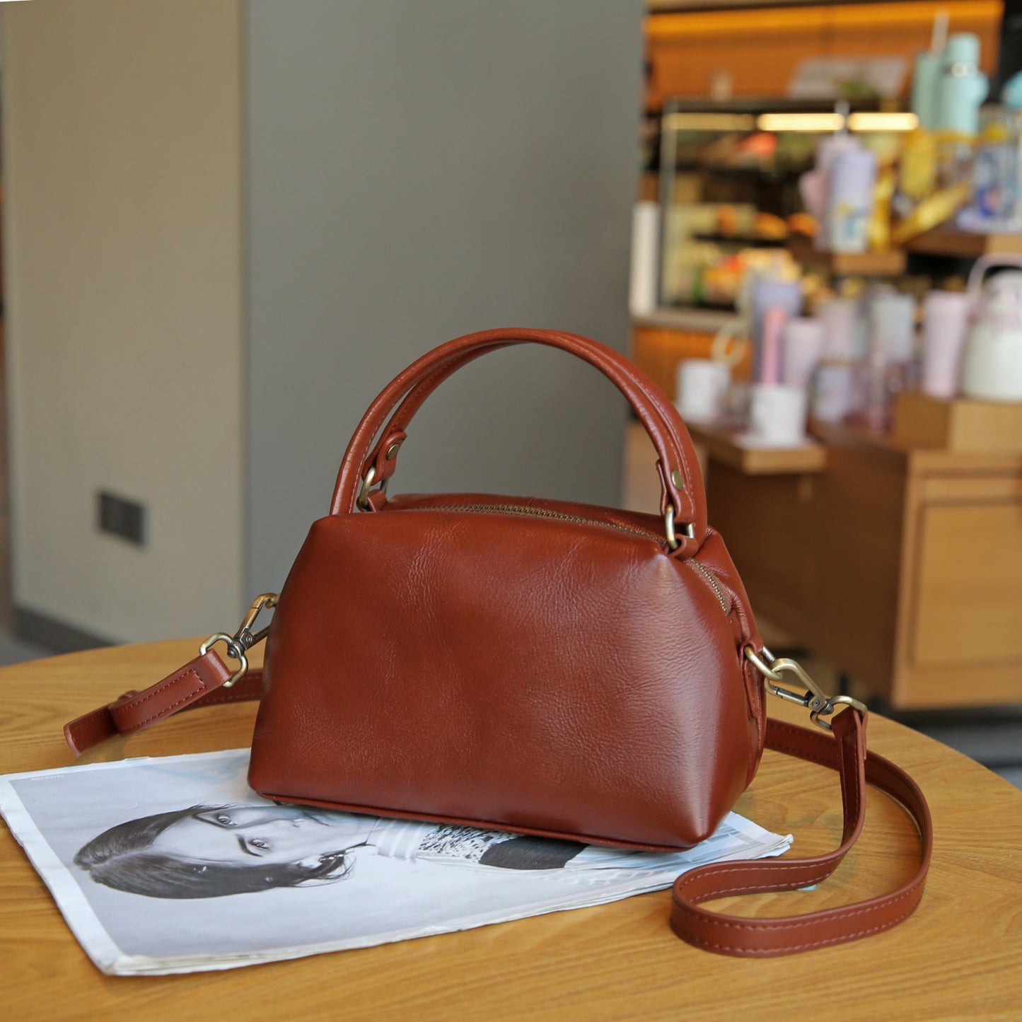 Stylish Leather Crossbody Bag for Ladies Woyaza