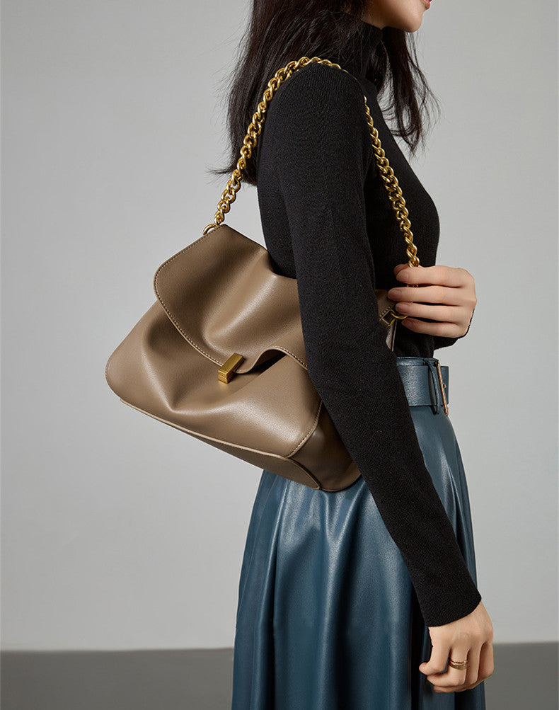 Everyday Soft Leather Shoulder Bag for Fashion Enthusiasts