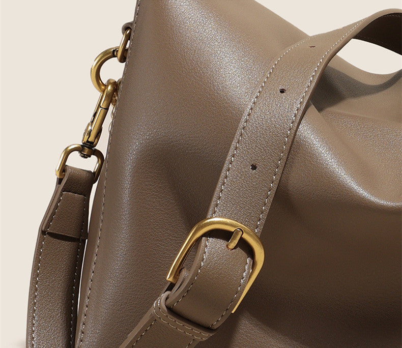 Women's Leather Chain Bag