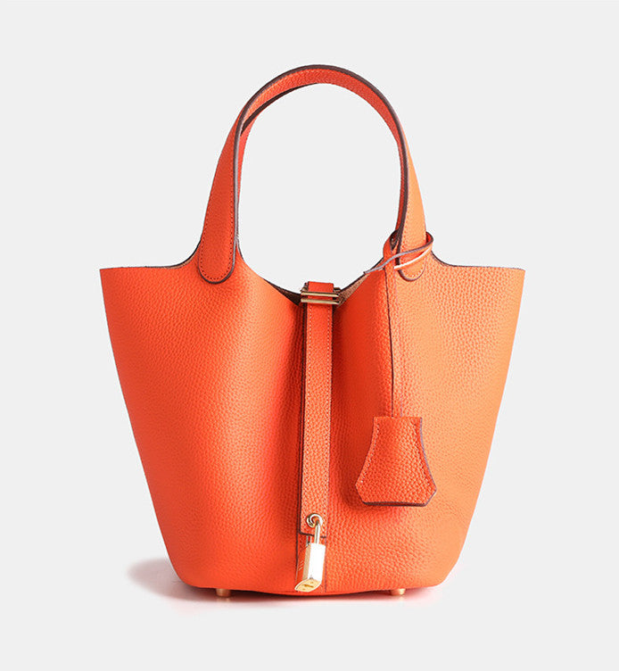 Women’s Soft Leather Handbag with a Stylish Bucket Design, Perfect for Hand-Carrying and Shoulder-Wearing