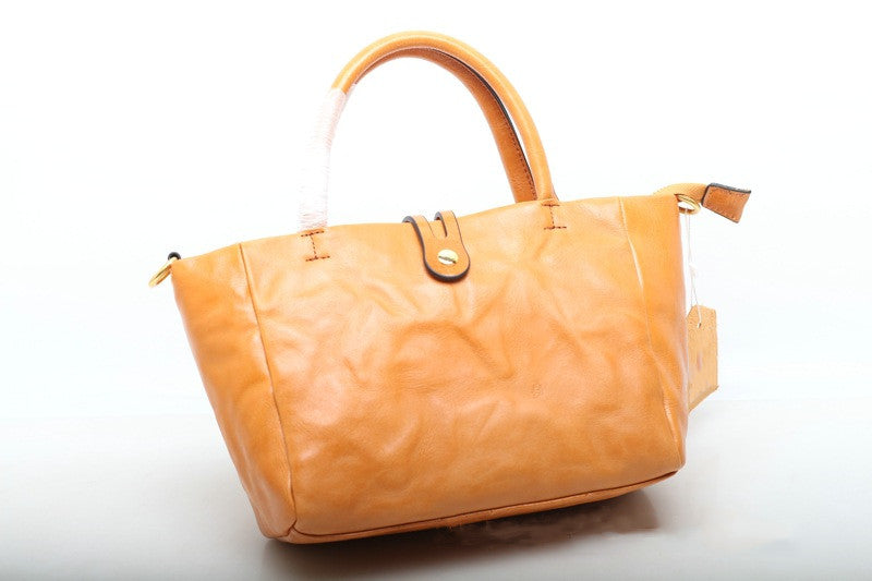 Elegant Leather Shoulder Bag for Ladies Woyaza