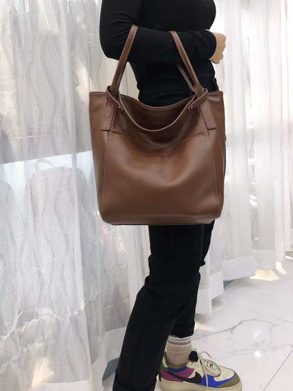 Spacious Genuine Leather Women's Tote Bag for Work woyaza