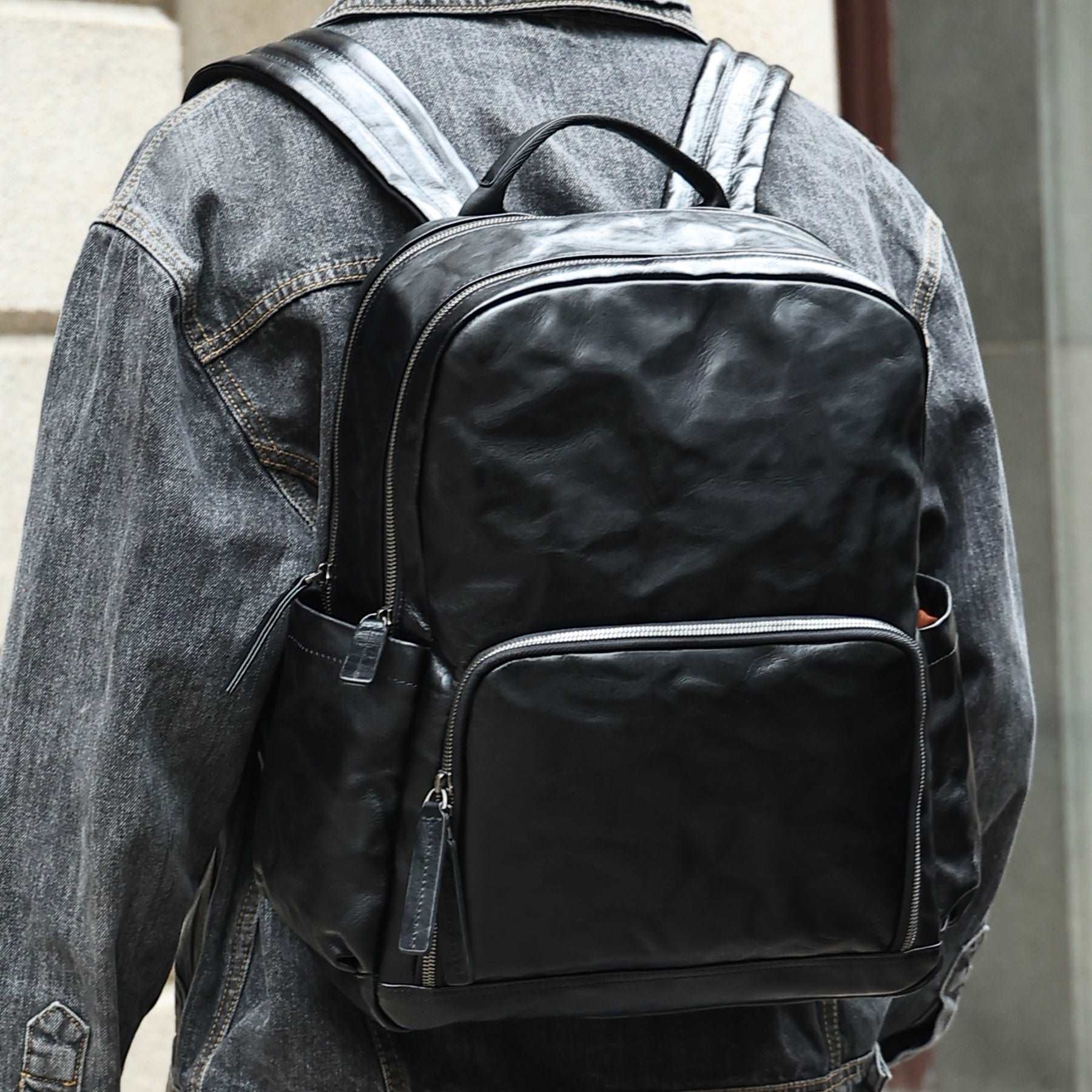 Classic Genuine Leather Backpack Woyaza