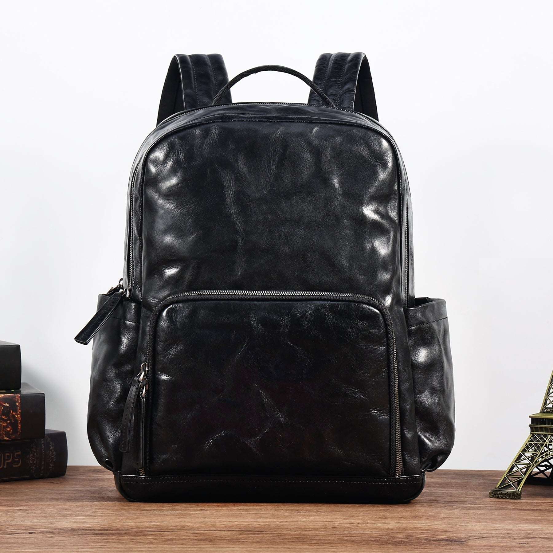 Vintage Look Men's Backpack Woyaza