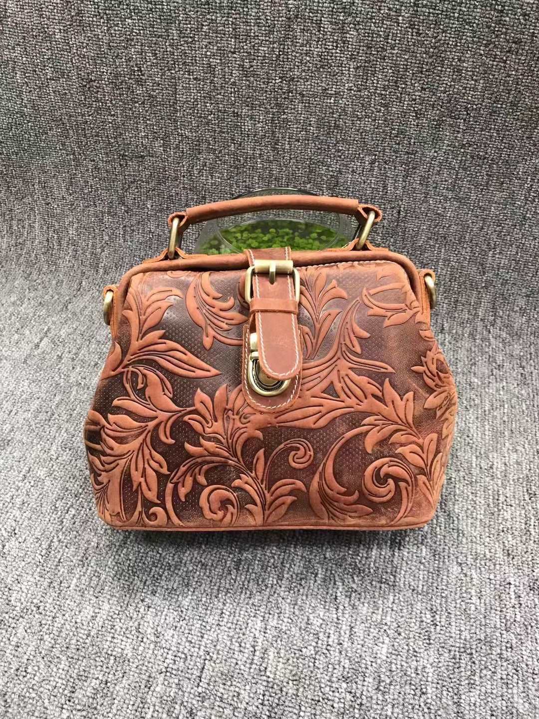 Vintage Leather Doctor Bag Handbag woyaza