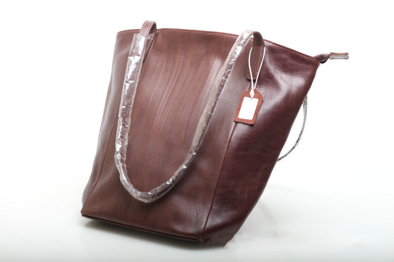 Elegant Vintage Leather Women's Work Tote Bag for Commuting woyaza