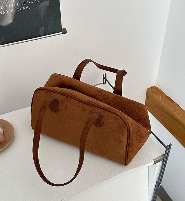 Top handle bag for quick errands and appointments
