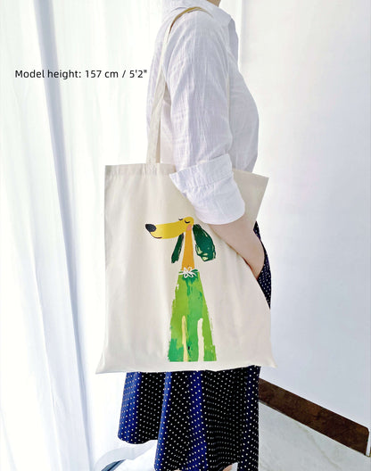Eco-friendly tote with puppy print for London errands